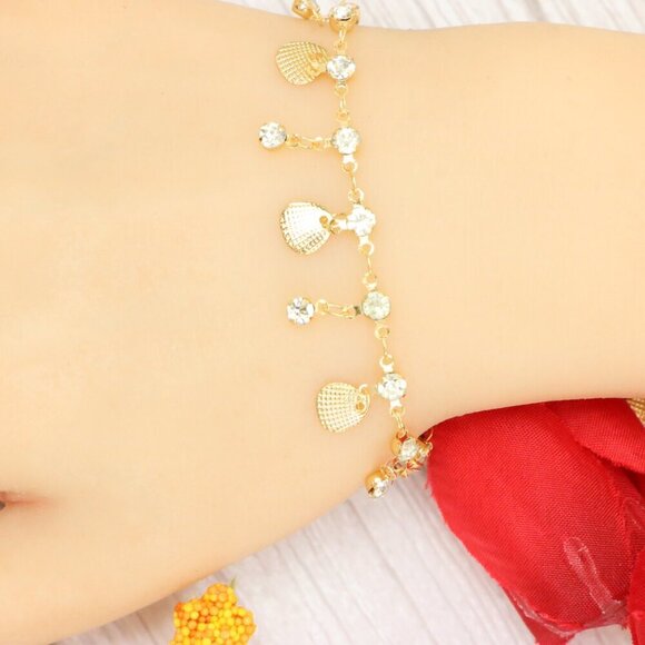 "Trendy Handmade Bracelet – A Thoughtful Gift for Girls & Women | UNVRC1302 - Picture 6 of 10